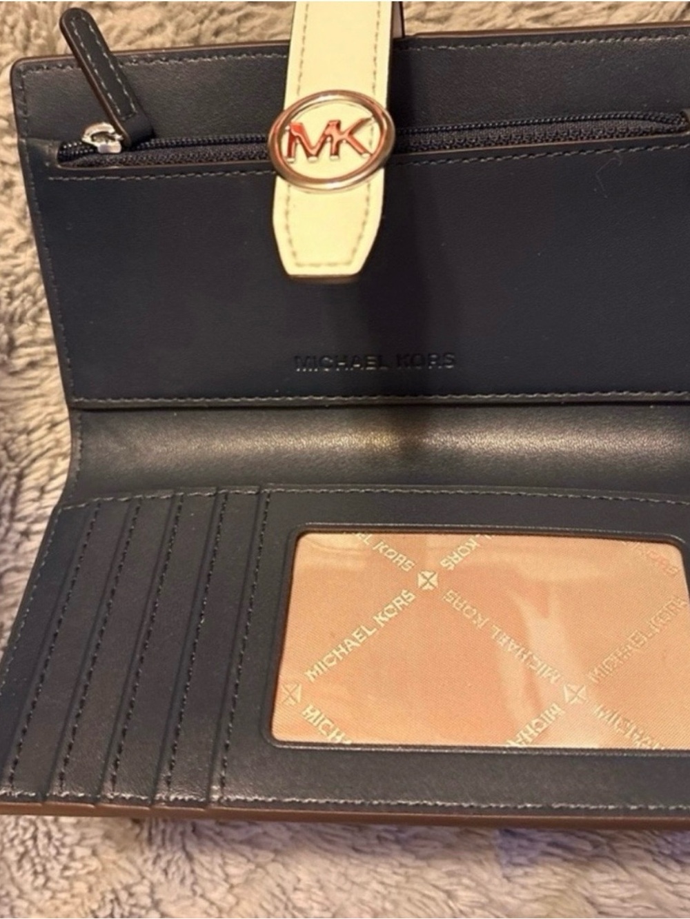 Michael Kors Navy Signature Satchel with Matching Wallet - Picture 3 of 5
